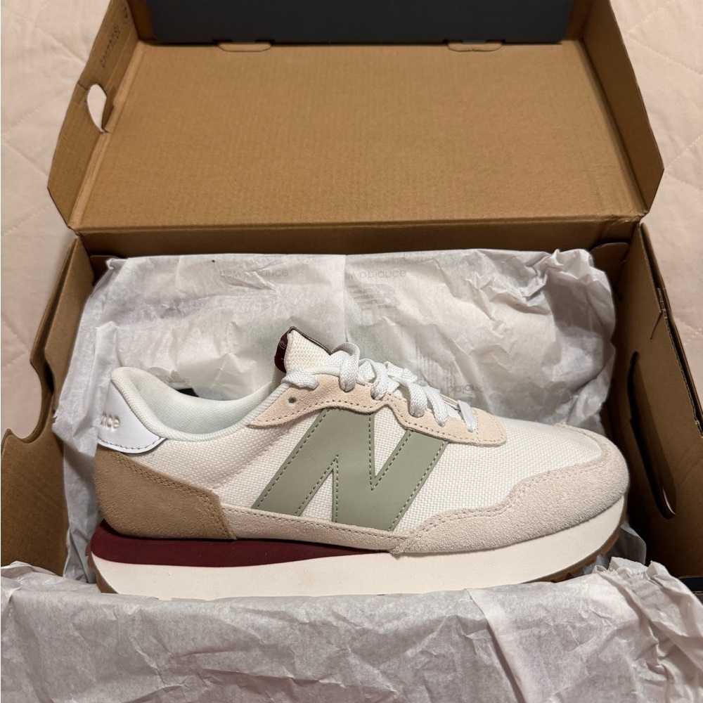 New Balance Women’s 237 Cream, Sage & Maroon Sneaker